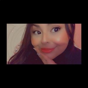 Meet your Posher, Marisol